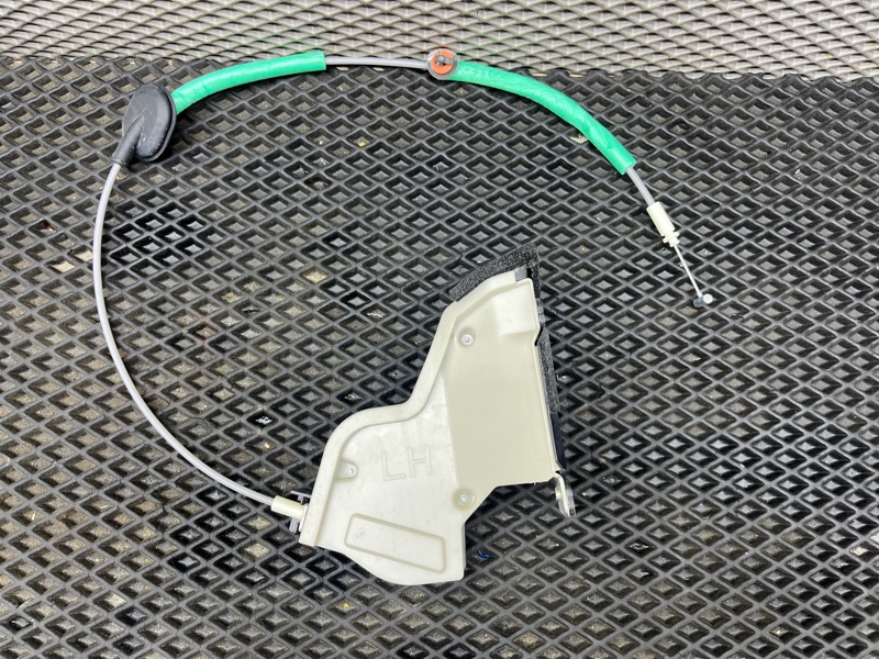 Замок боковой двери, 5000 рублей, Ховрино