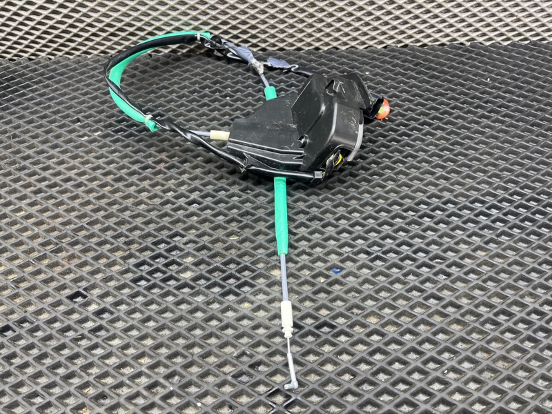 Замок боковой двери, 5000 рублей, Ховрино