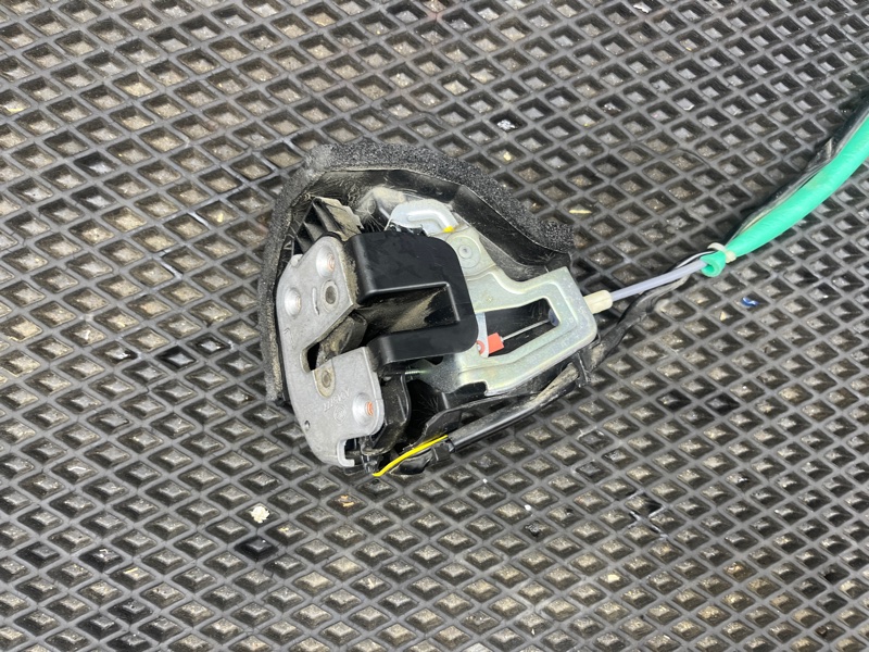 Замок боковой двери, 5000 рублей, Ховрино