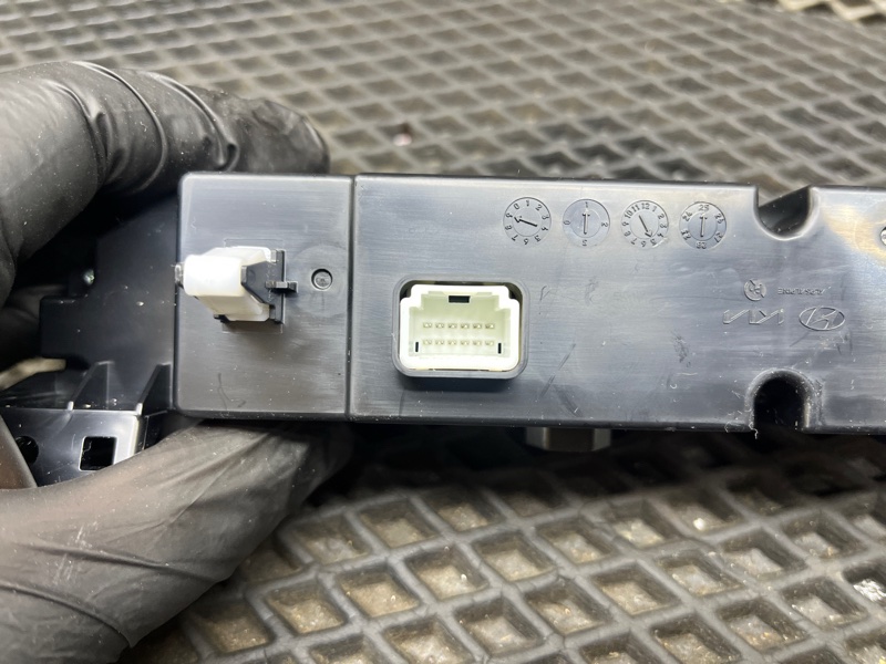 Блок управления климат-контролем, 20000 рублей, Ховрино