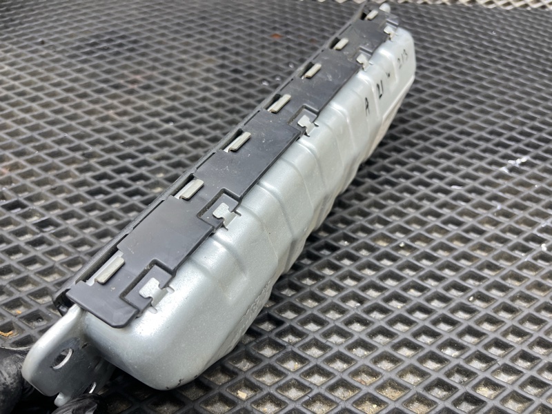 Подушка безопасности в колени, 12000 рублей, Ховрино