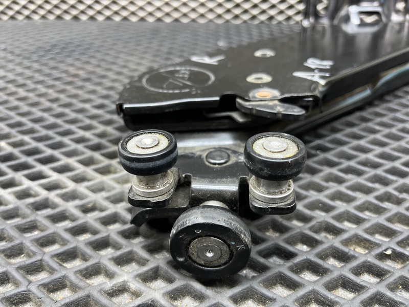 Ролик раздвижной двери, 8000 рублей, Ховрино