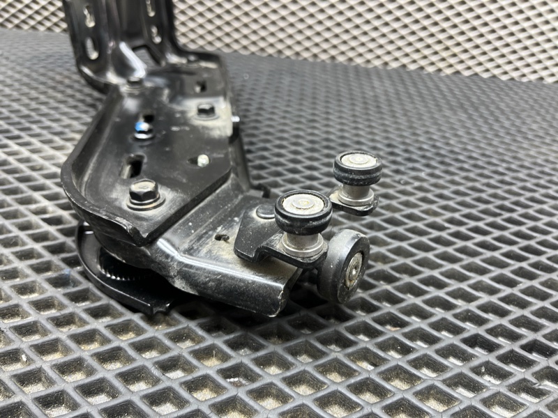 Ролик раздвижной двери, 7500 рублей, Ховрино