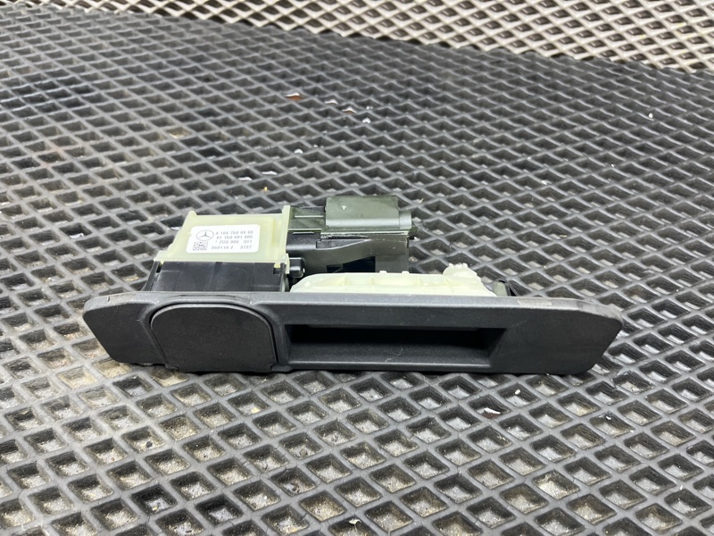 Ручка двери багажника, 3000 рублей, Ховрино