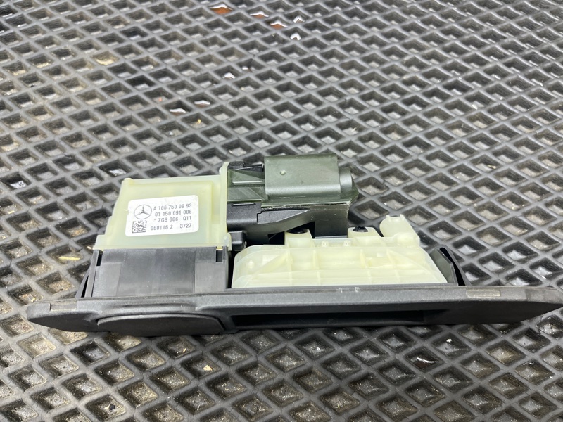 Ручка двери багажника, 3000 рублей, Ховрино