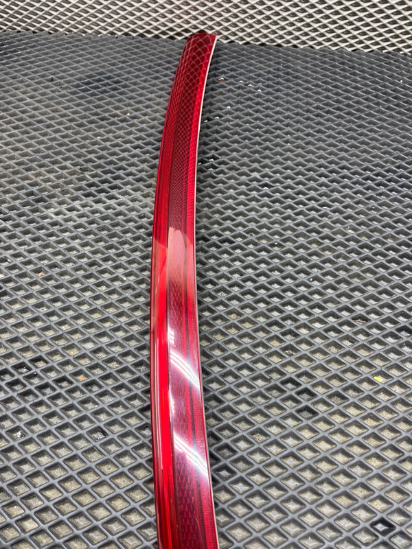 Накладка крышки багажника, 7000 рублей, Ховрино