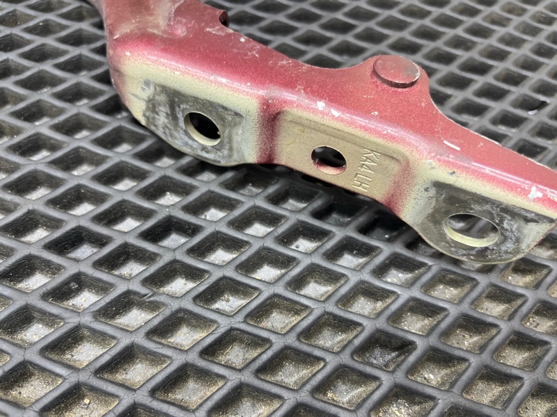 Петля капота, 7000 рублей, Ховрино