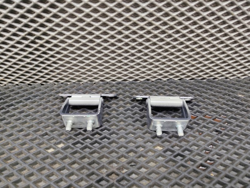 Петля двери багажника, 3000 рублей, Ховрино