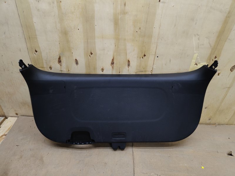 Накладка крышки багажника, 10000 рублей, Ховрино