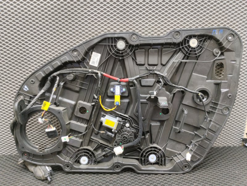 Стеклоподъемный механизм, 2000 рублей, Ховрино
