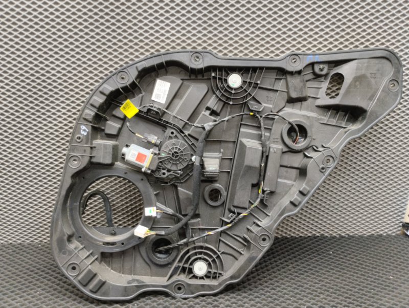 Стеклоподъемный механизм, 2000 рублей, Ховрино