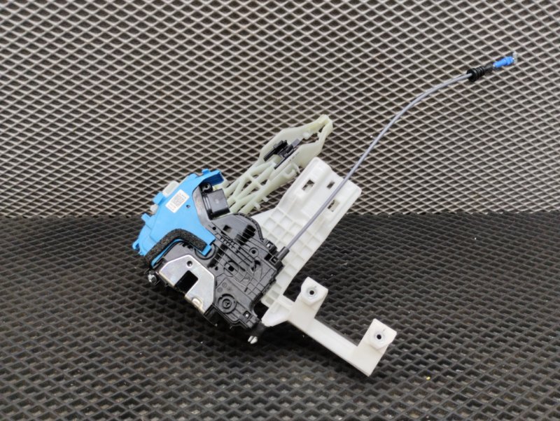 Замок боковой двери, 10000 рублей, Ховрино