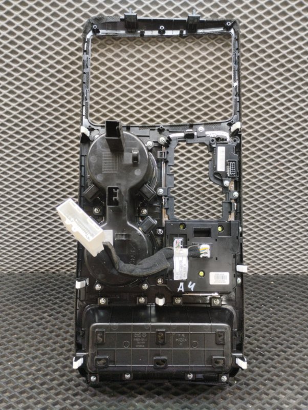 Консоль центральная, 10000 рублей, Ховрино