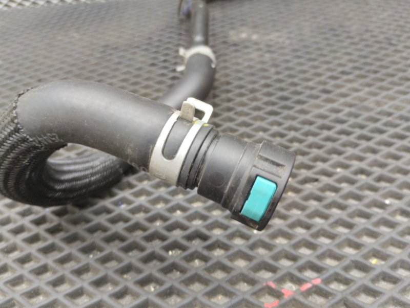 Патрубок системы охлаждения, 2000 рублей, Ховрино