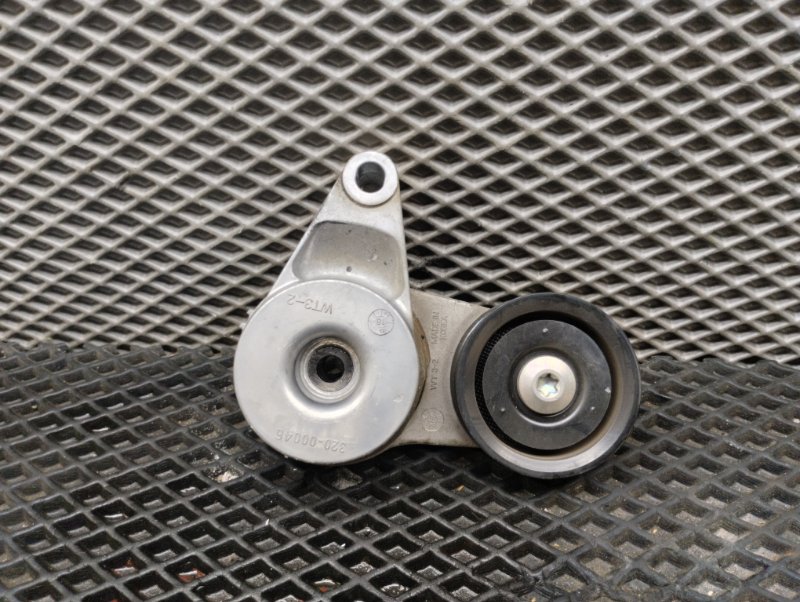 Натяжитель ремня генератора, 3000 рублей, Ховрино