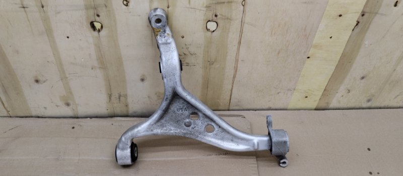 Рычаг подвески нижний, 7000 рублей, Ховрино