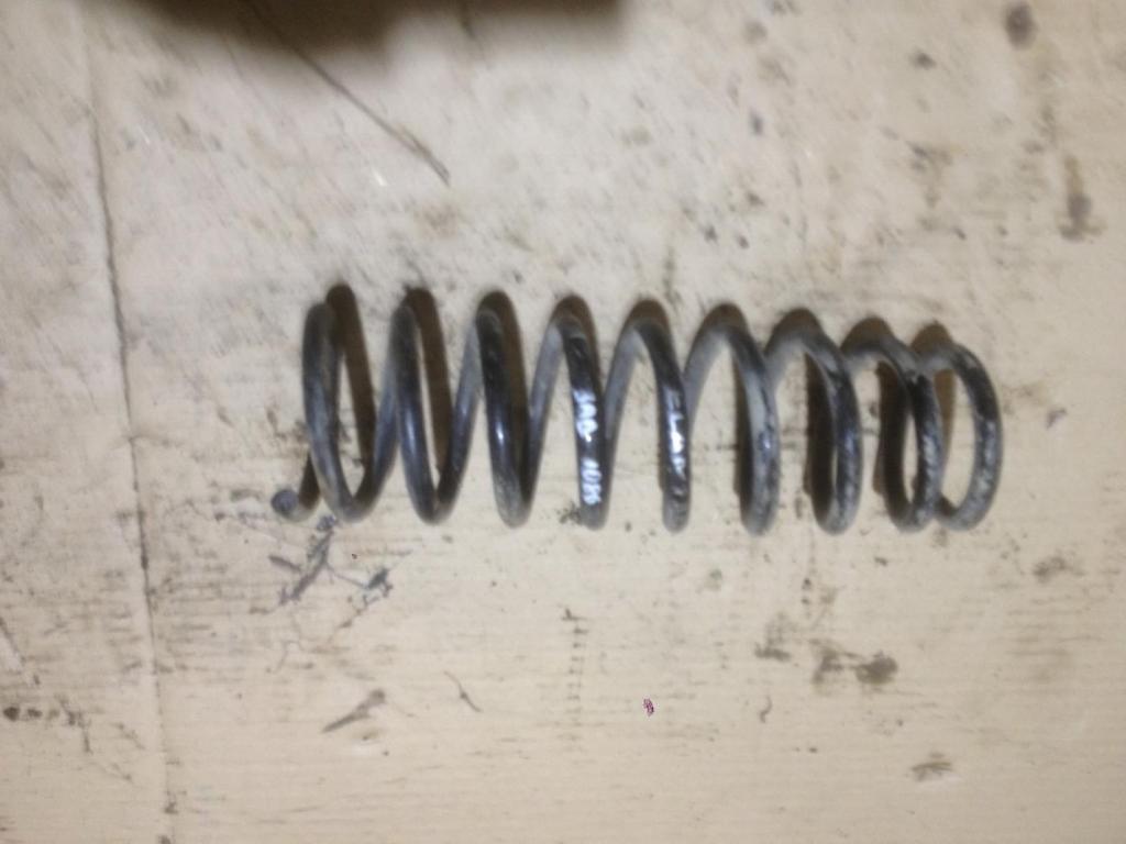 Пружина задняя, 1000 рублей, Пермь