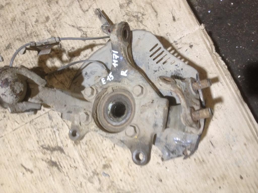 Кулак поворотный передний правый, 3500 рублей, Пермь