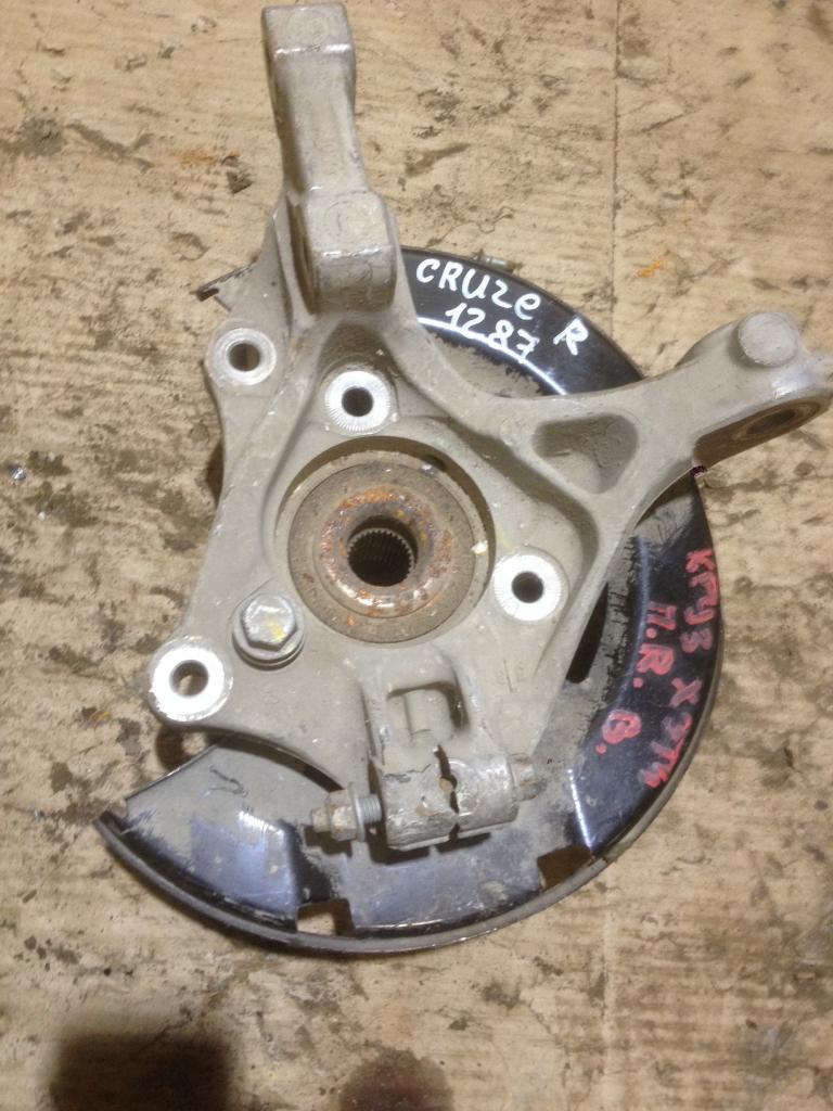 Кулак поворотный передний правый, 2000 рублей, Пермь