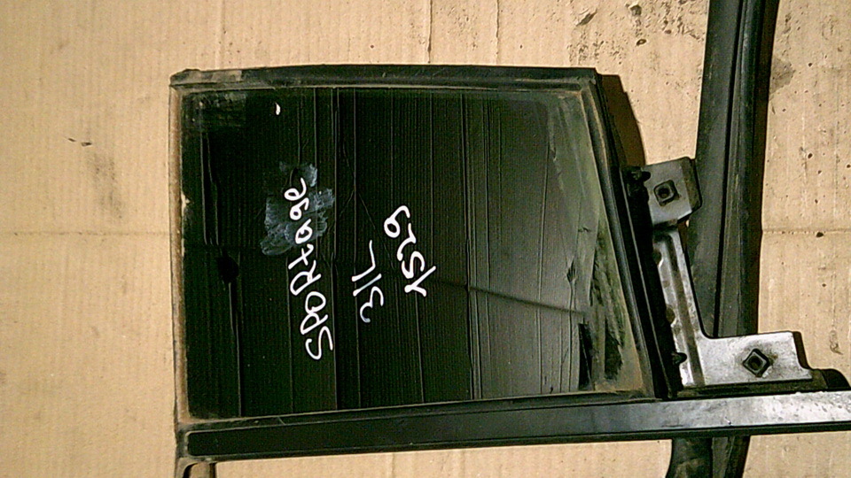 Стекло двери задней левой форточка, 1000 рублей, Пермь