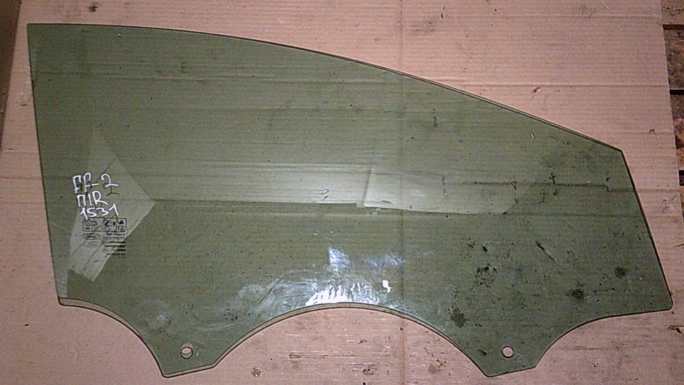 Стекло двери передней правой, 1000 рублей, Пермь