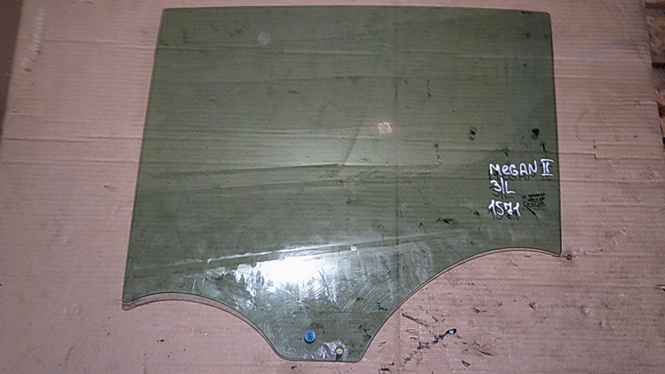 Стекло двери задней левой, 1000 рублей, Пермь