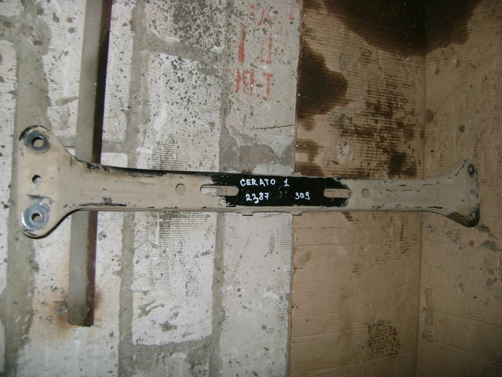 Балка задняя, 2000 рублей, Пермь