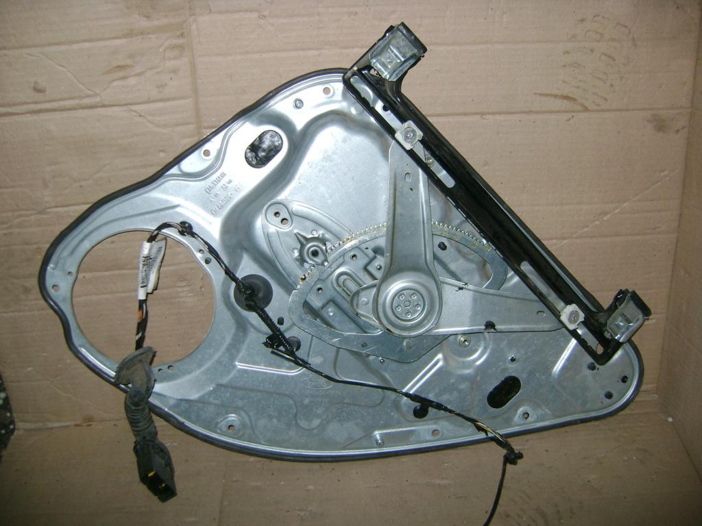 Стеклоподъемник задний левый, 500 рублей, Пермь