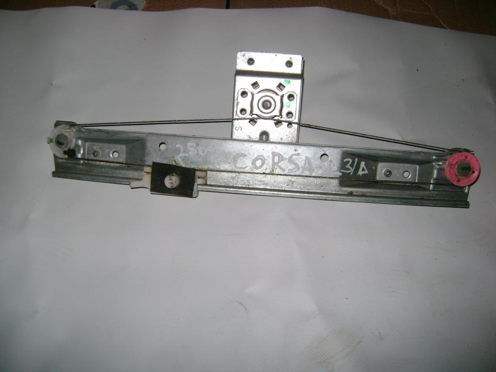 Стеклоподъемник механический задний левый, 550 рублей, Пермь