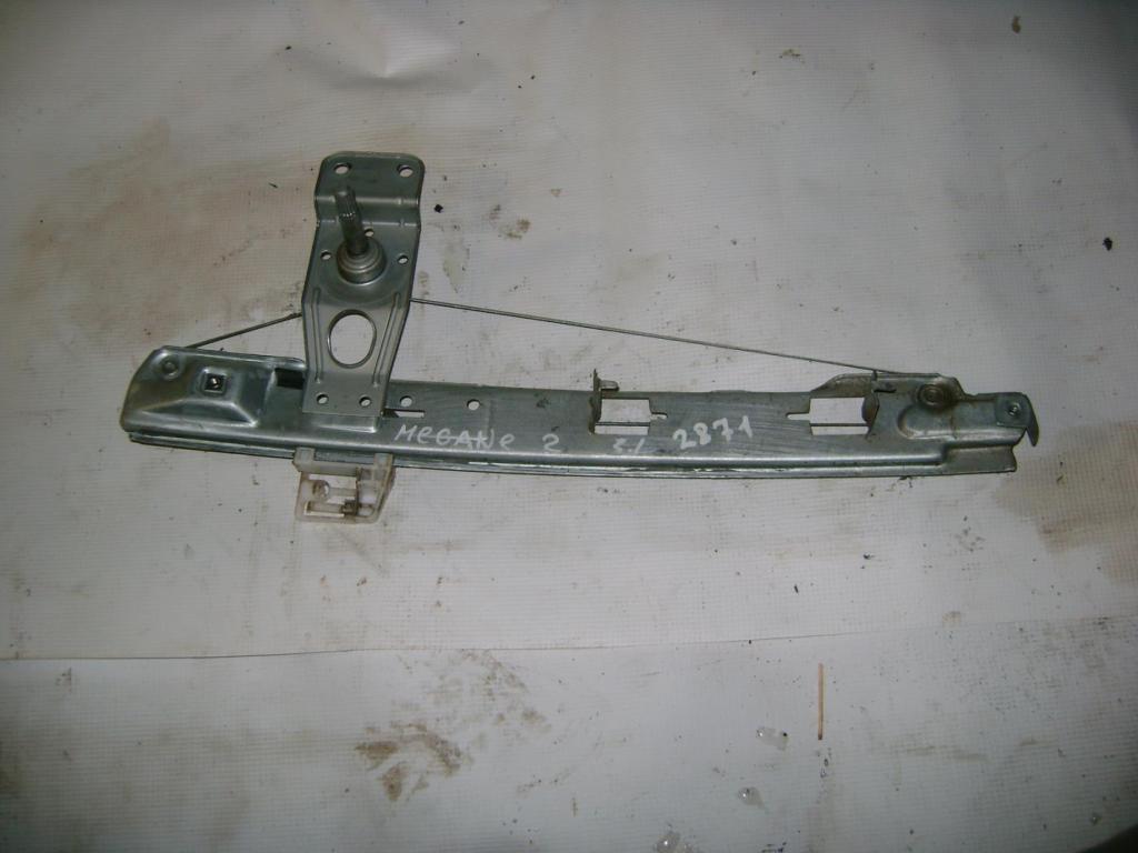 Стеклоподъемник механический задний левый, 500 рублей, Пермь