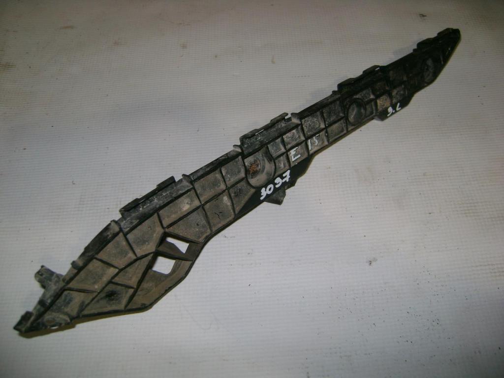 Кронштейн заднего бампера левый, 500 рублей, Пермь