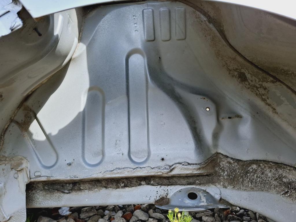 Крыло заднее правое, 15000 рублей, Пермь