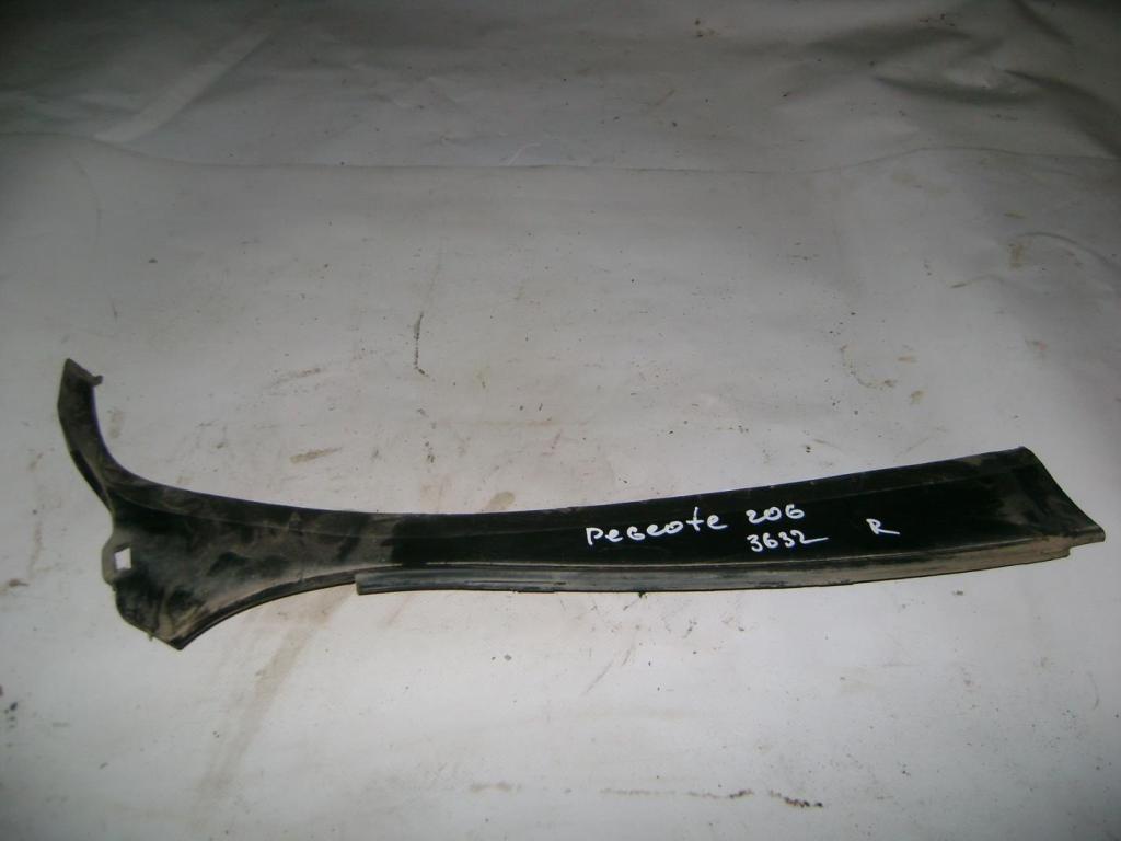 Решетка стеклоочистителя, 650 рублей, Пермь