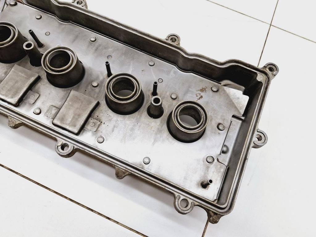 Крышка головки блока клапанная, 2000 рублей, Пермь