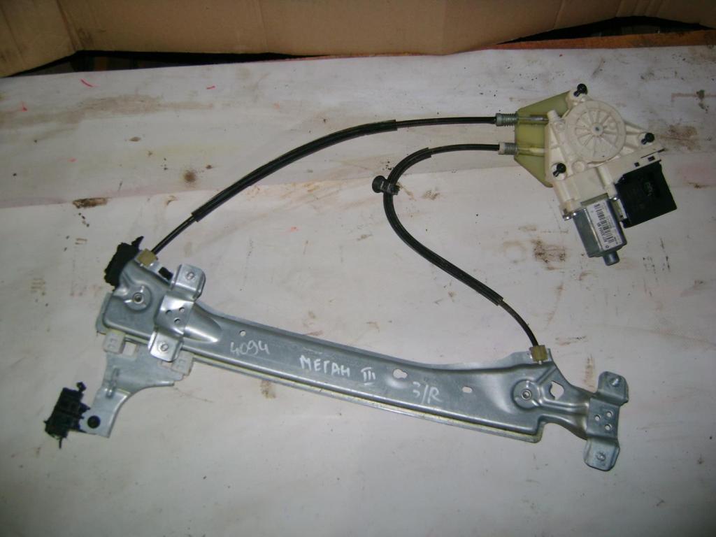 Стеклоподъемник задний правый, 1500 рублей, Пермь