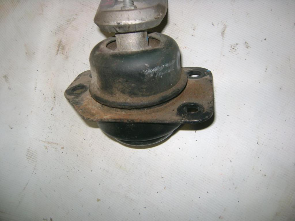 Опора двигателя правая, 1000 рублей, Пермь