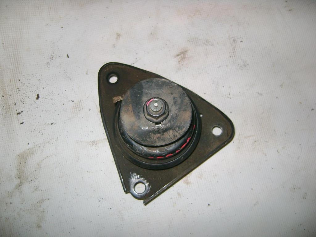 Опора двигателя правая, 1600 рублей, Пермь