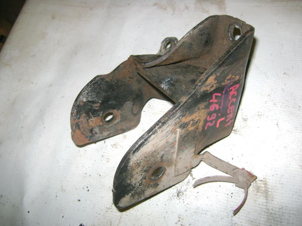 Кронштейн двигателя передний, 500 рублей, Пермь