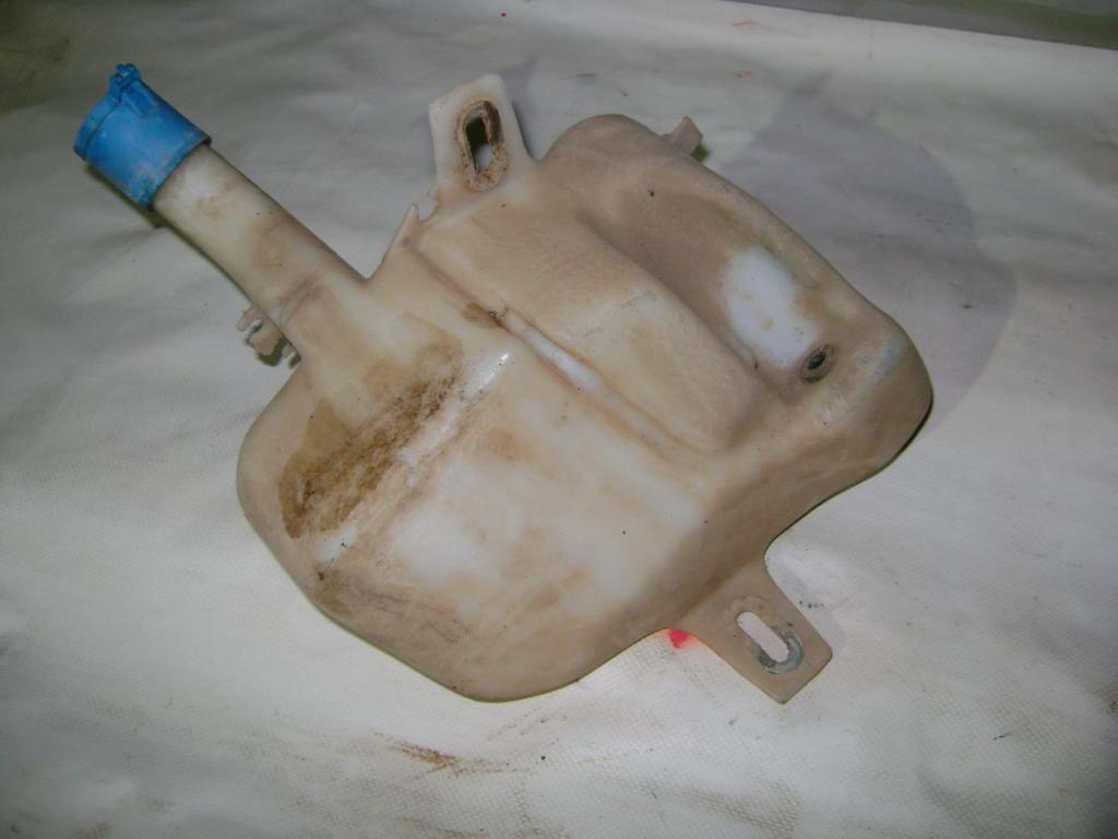 Бачок омывателя лобового стекла, 500 рублей, Пермь