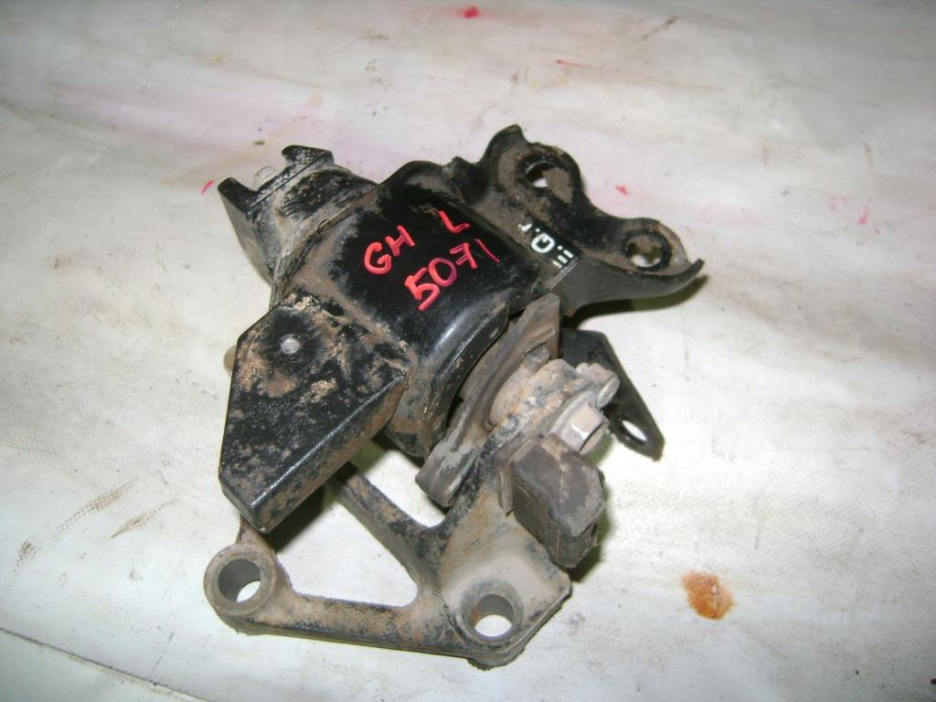 Опора двигателя левая, 2000 рублей, Пермь