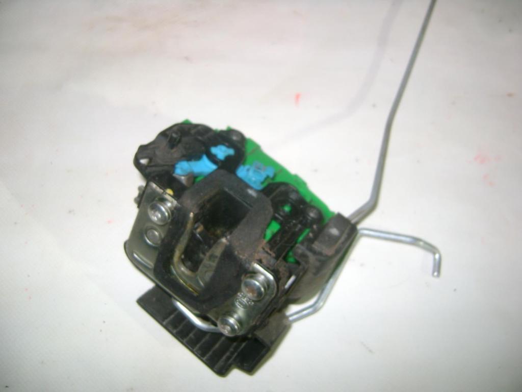 Замок двери задней правой, 1000 рублей, Пермь