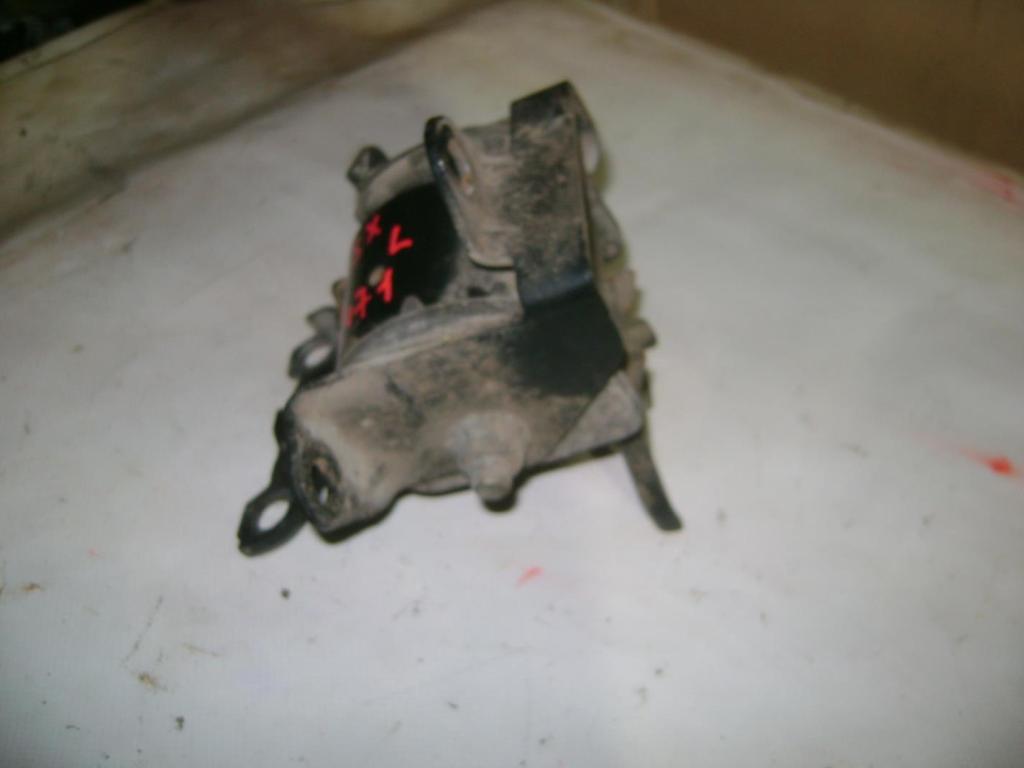 Опора двигателя левая, 3200 рублей, Пермь