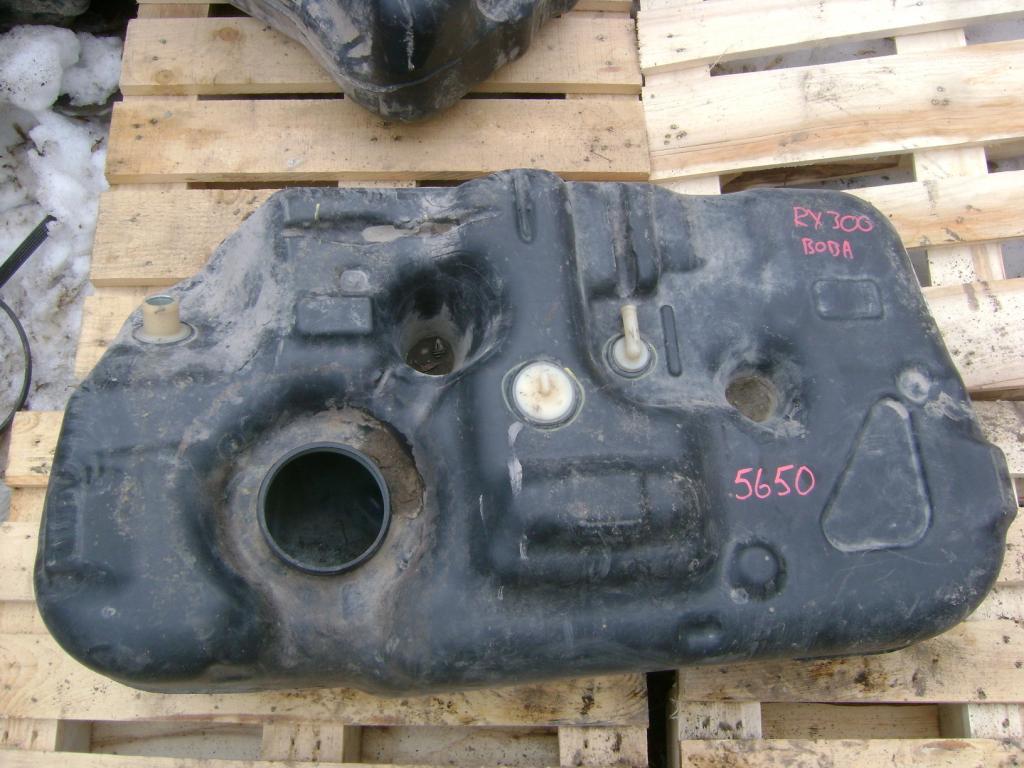 Бак топливный, 3000 рублей, Пермь