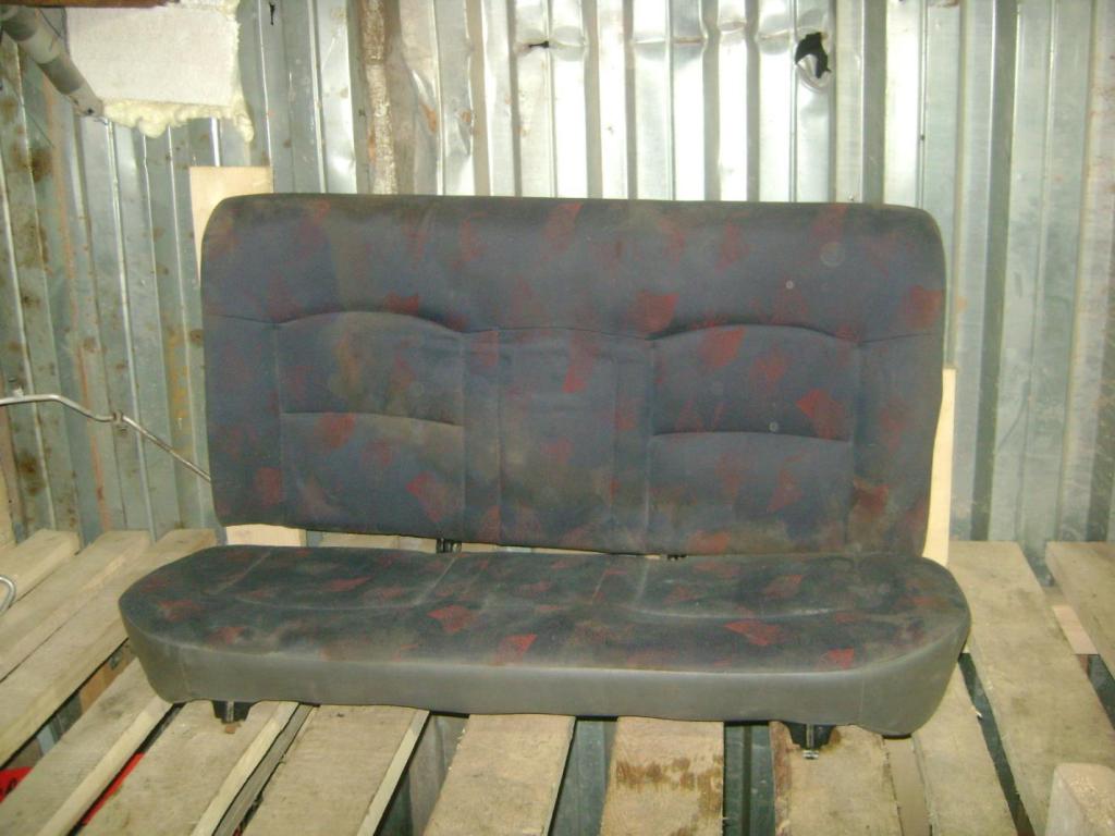 Сиденье заднее, 1000 рублей, Пермь