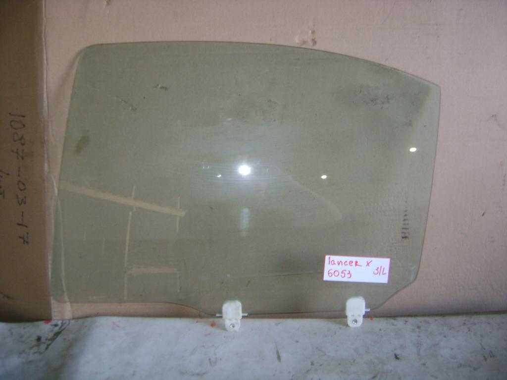 Стекло двери задней левой, 1000 рублей, Пермь