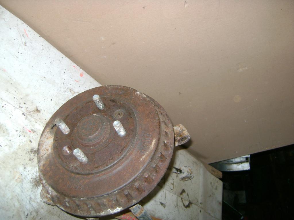 Кулак поворотный задний правый, 1000 рублей, Пермь