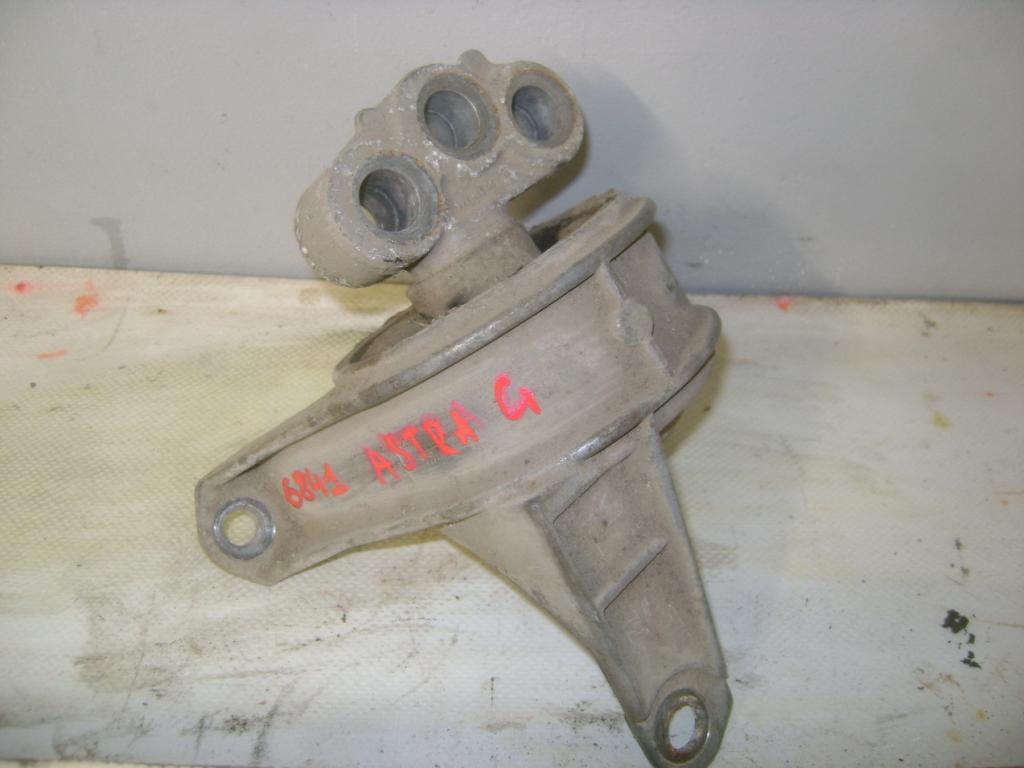 Опора двигателя правая, 1600 рублей, Пермь