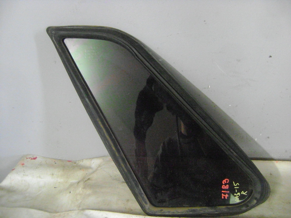 Стекло кузовное глухое правое, 500 рублей, Пермь