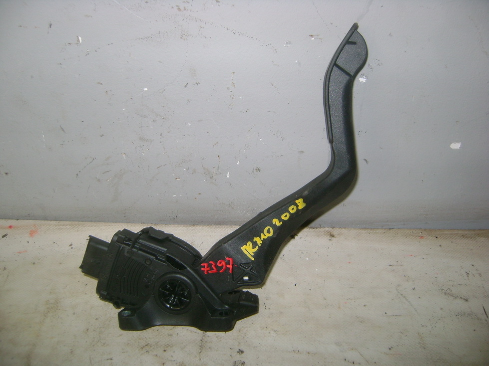 Педаль газа, 2000 рублей, Пермь