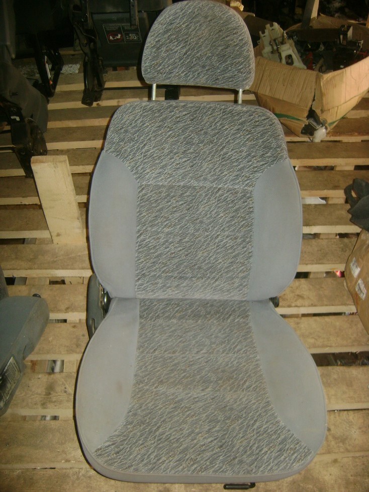 Сиденье переднее правое, 2000 рублей, Пермь